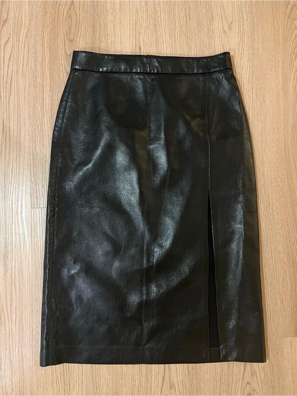 Wilfred Aritzia Black Vegan Leather Pencil Skirt Size 6